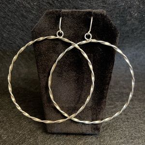 NATIVE AMERICAN STERLING SILVER HANDMADE HOOP EARRINGS